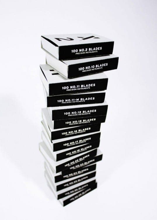 Razor packaging