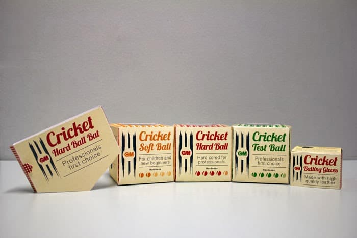 Packaging for Cricket Sport Accessories