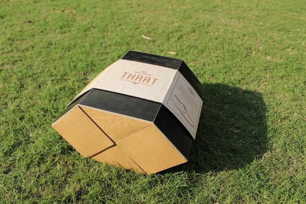 Thaat shoe box