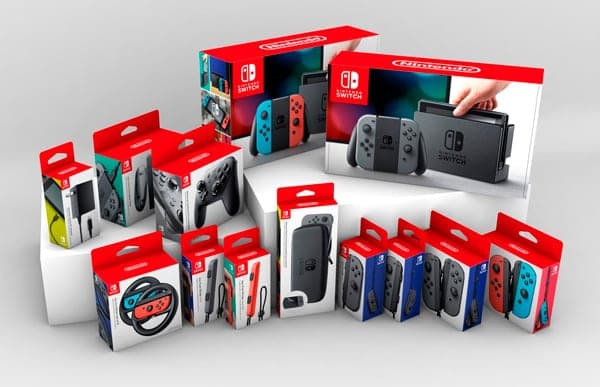 Nintendo switch ed accessori in scatole appendibili