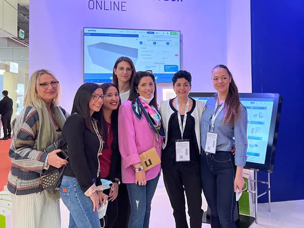 packly meets ebrand team at cosmoprof