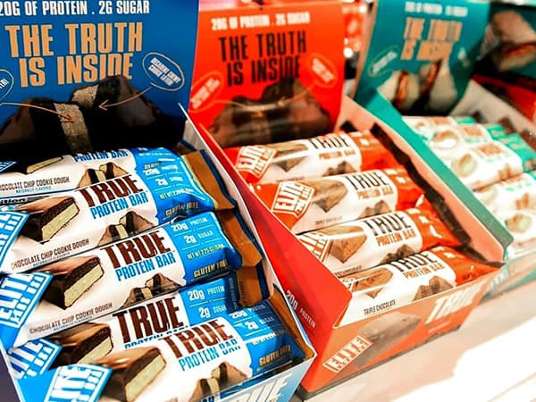 Countertop displays for protein bars