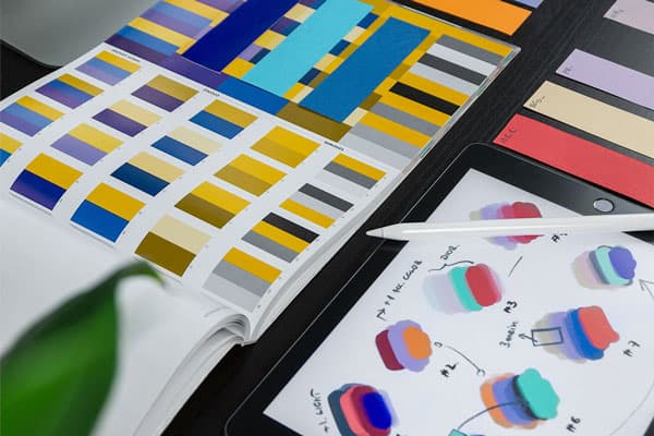 Colour analysis for packaging testing