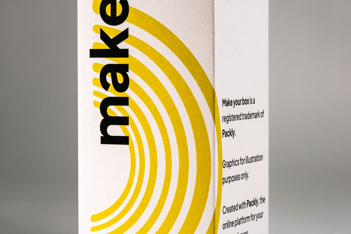 Scatola materiale bianco naturale di colore bianco con dettagli di colore giallo