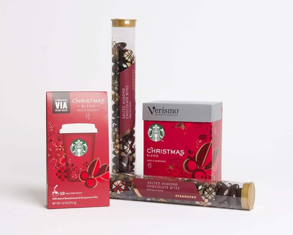 starbucks packaging natale