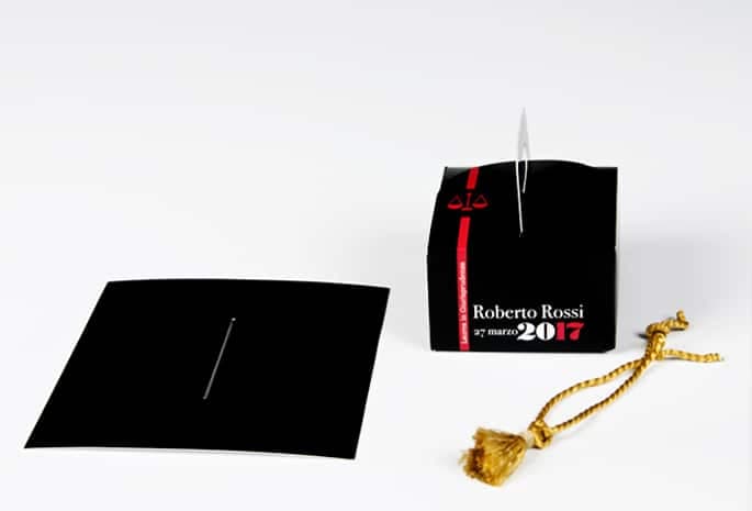 scatola con manico per bomboniere