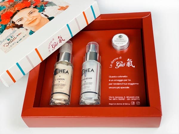 Fondo a doppia parete del cofanetto regalo