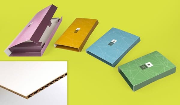 Cartellina da spedizione e dettaglio sull'ondulato