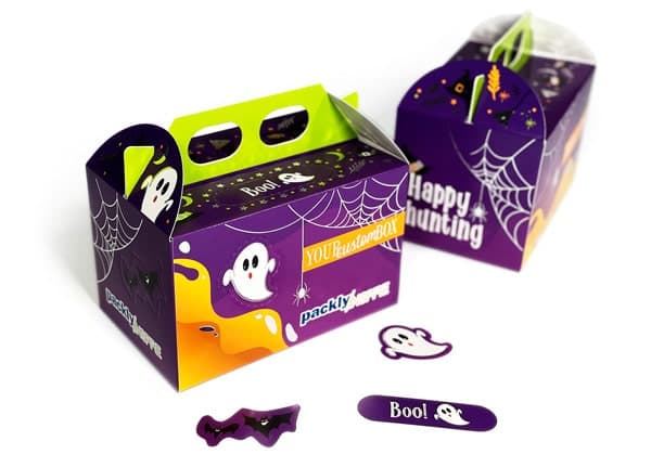 Packaging for Halloween: top box with handle
