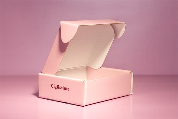Packaging in cartoncino realizzato da Packly per il brand Ciglissime