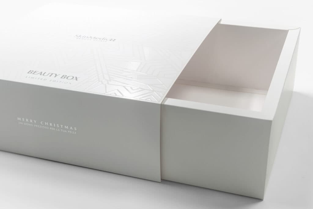 Minimalistisches Packaging für Weihnachten 2025