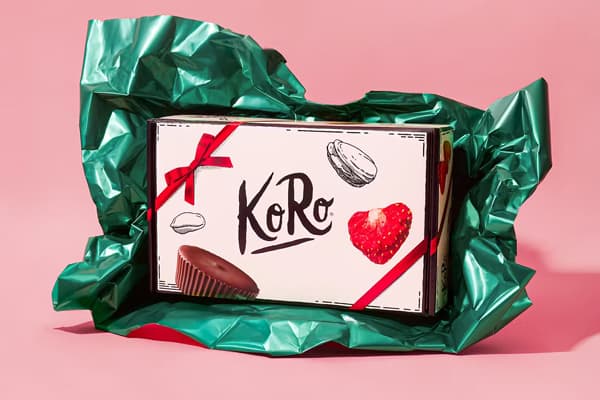 Détail d’une boîte pouvant être utilisée comme panier de Noël