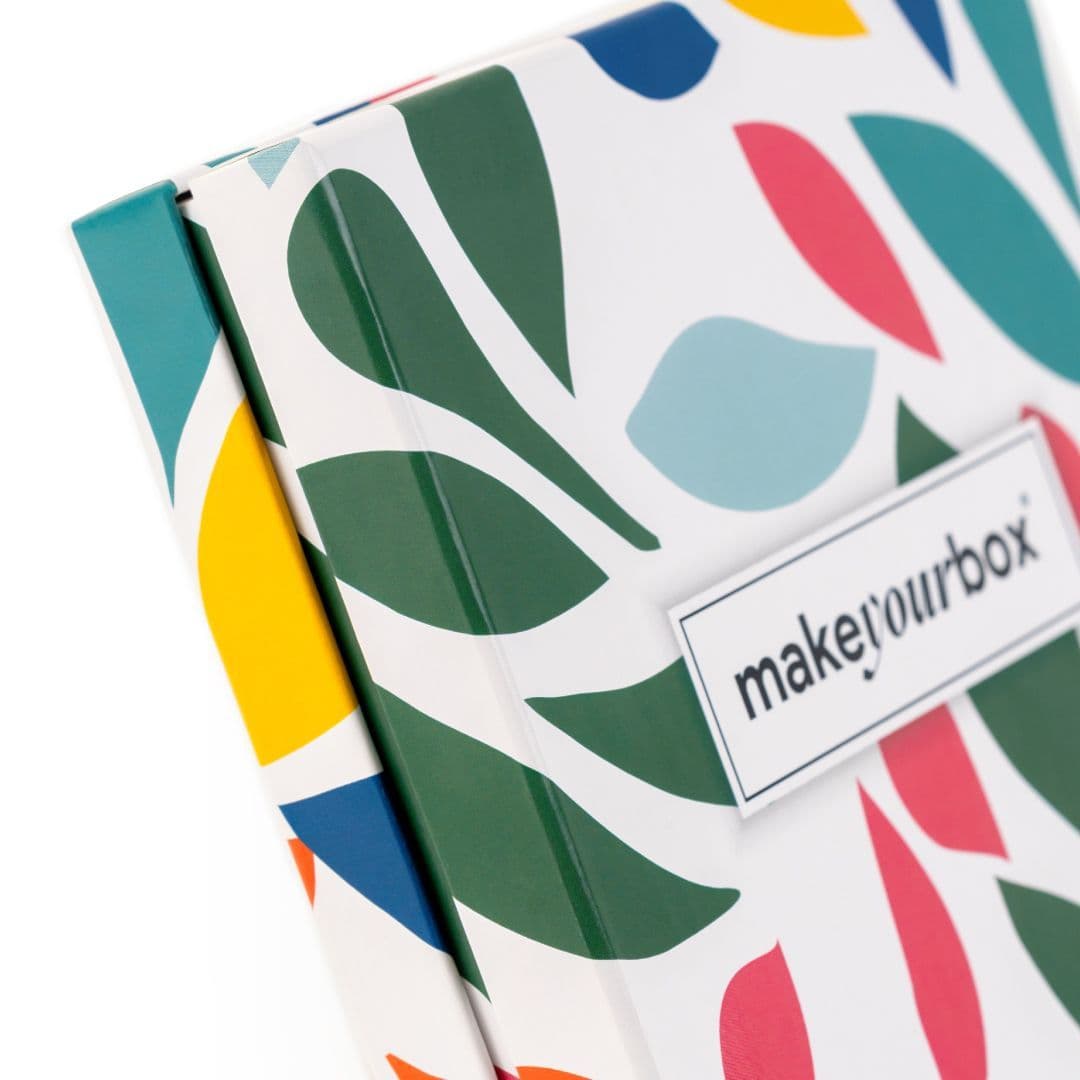 Detail of rigid box