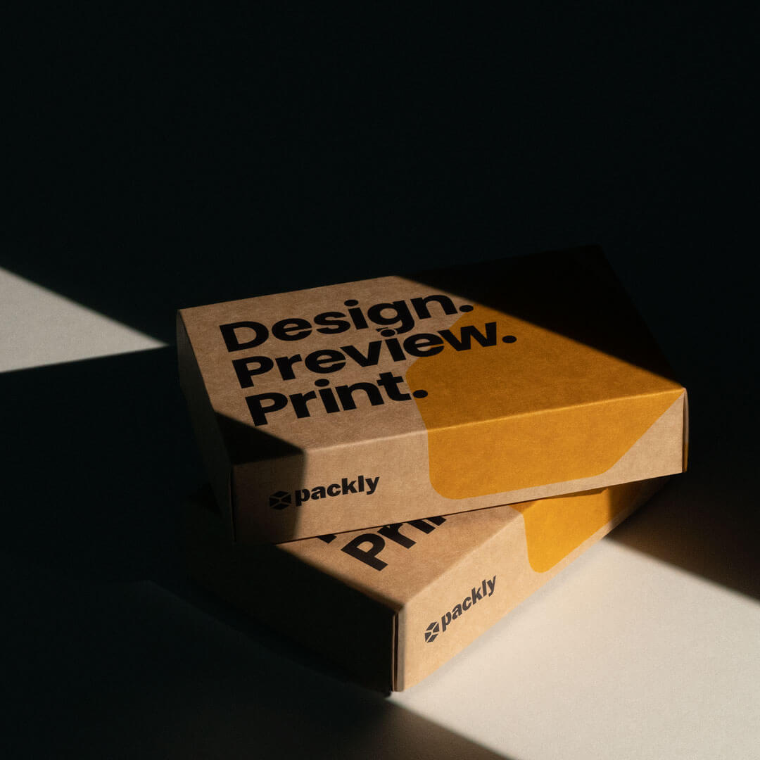 Packly kraft cardboard boxes printed in black and yellow